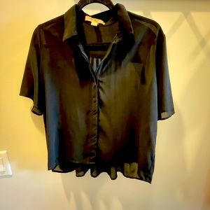 Short sleeve black blouse